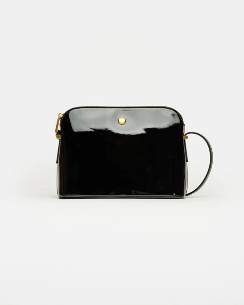 Bandolera Dyna en efecto cuero charol negro