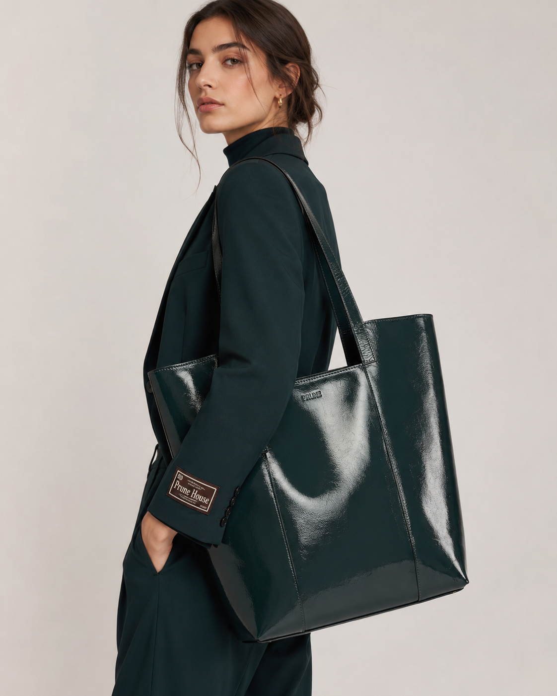 Shopper The Icon en cuero charol arrugado verde