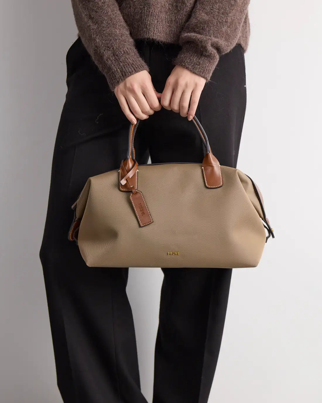 Cartera de mano Wind en nylon verde
